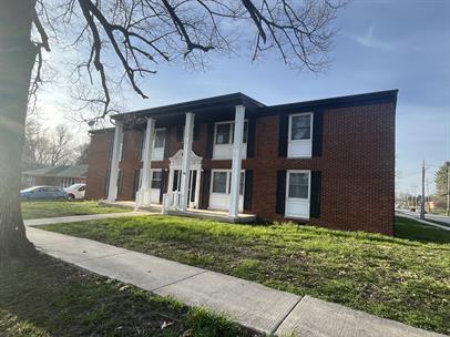 1105 Oak Street - C