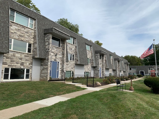 1103 Evans Avenue - 2D