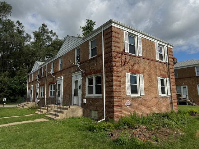 7234 Columbia Ave. - A