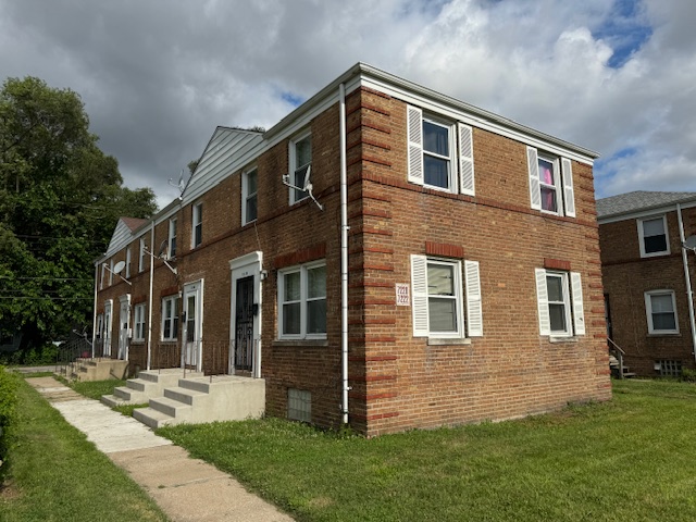 7222 Columbia Ave. - A